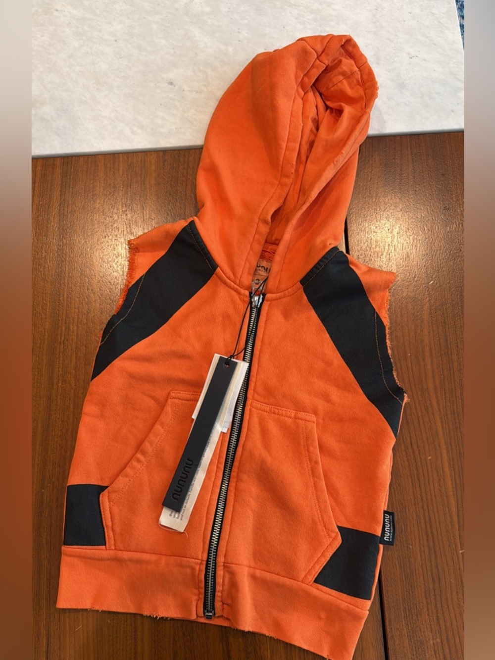 NWT! Nununu sleeveless zip hoodie sweatshirt